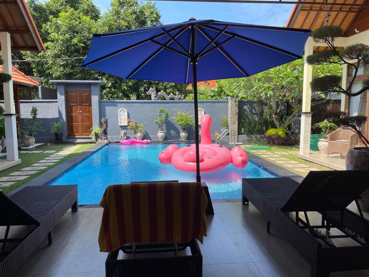 Mias Jungle House Hotel Lovina  Exterior photo